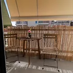 شقة Minimal Escape *